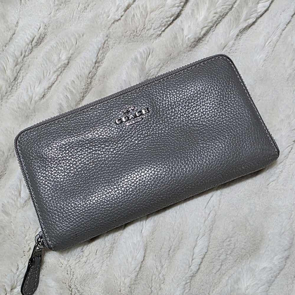 Coach Gray Leather Wallet